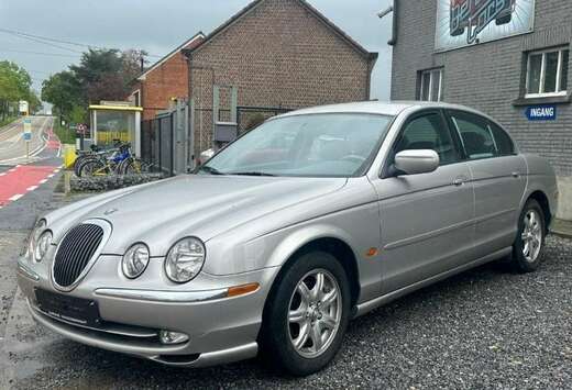 Jaguar 3.0 V6 Executive top condition