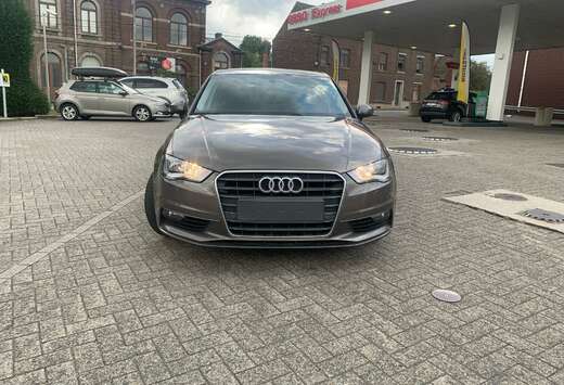 Audi 1.6 TDi Attraction garantie 12 mois