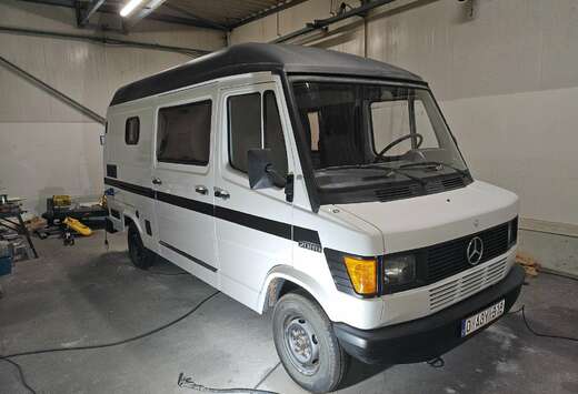 Mercedes-Benz 208d Campervan (original)