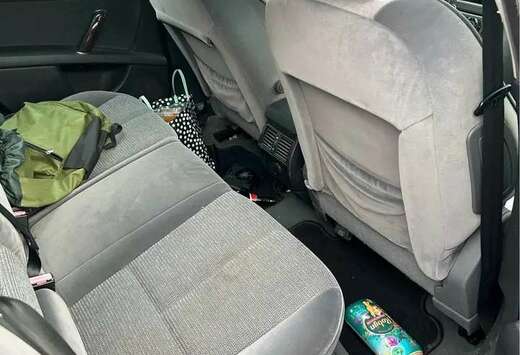 Peugeot 407 1.6 HDi SR Confort