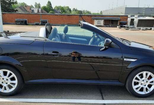 Opel Tigra Twintop 1.4i XEP 16v Linea Rossa Easytroni ...