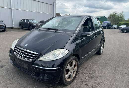 Mercedes-Benz A150 ENGINE MAKES NOISE  ONLY FOR EXPOR ...