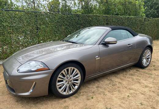 Jaguar XK8 Cabriolet 4.2i V8 32v Celebration