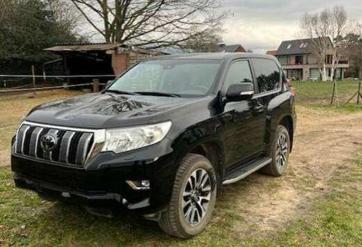 Toyota Land Cruiser 2.8 D-4D Automatik Comfort
