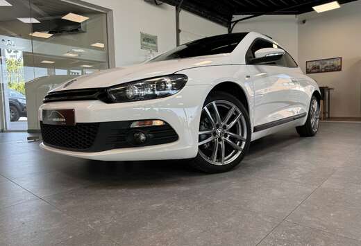 Volkswagen Scirocco 1.4 TSI * Pano dak *
