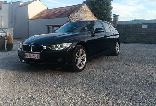 BMW 318d 143 ch de 2013