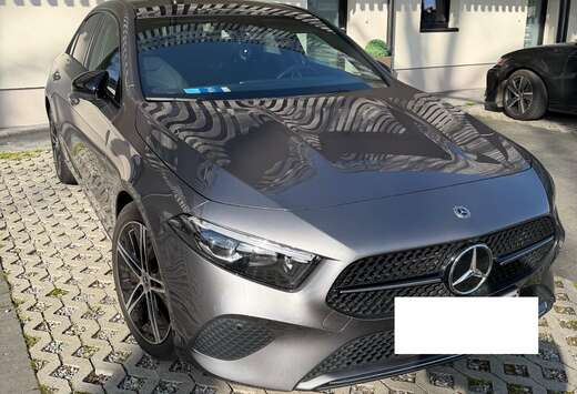 Mercedes-Benz A 180 Luxury Line