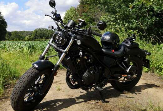 Honda Rebel