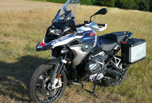 BMW TROPHY FULL OPTION ETAT NEUF