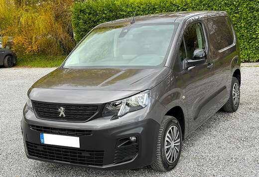 Peugeot 1.5 BlueHDi 1er Prop CarPlay Camera Cruise 3P ...