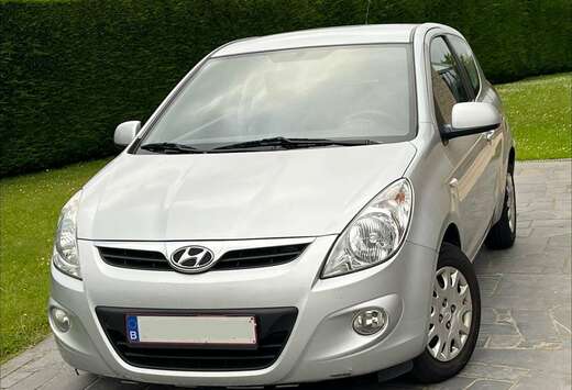 Hyundai 1.4 CRDi // PRT  IMMATRICULER // 117.000KM