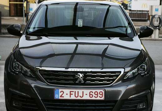 Peugeot SW PureTech 130 Allure