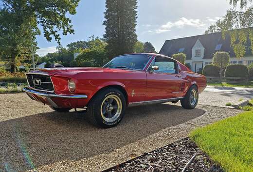 Ford Fastback