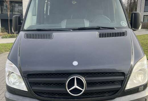 Mitsubishi Mercedes sprinter bi-turbo