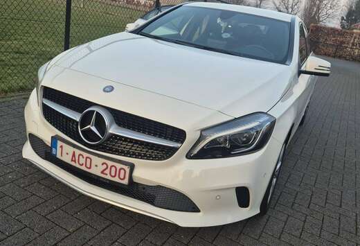 Mercedes-Benz BlueEFFICIENCY Elegance