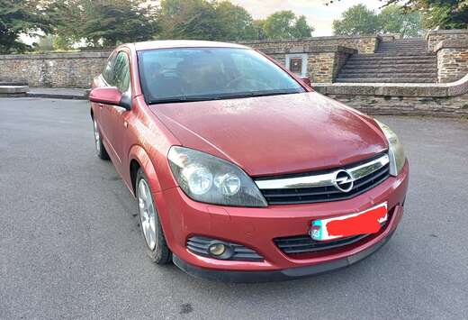 Opel Astra GTC 1.4