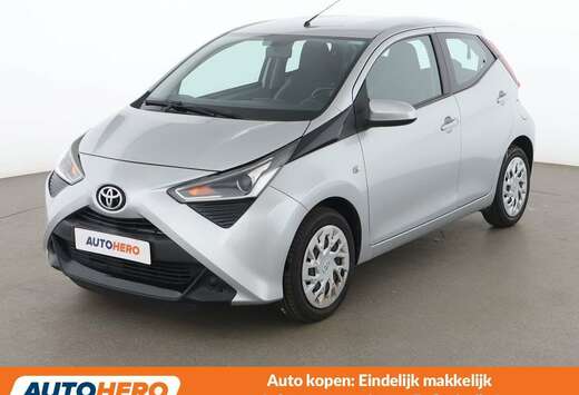 Toyota 1.0 VVT-i X-Play