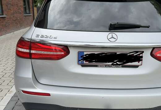 Mercedes-Benz Full Option!!