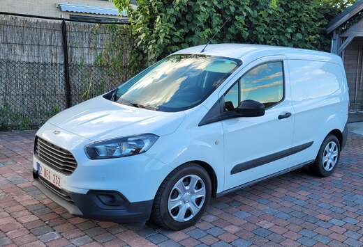 Ford Transit Courier S