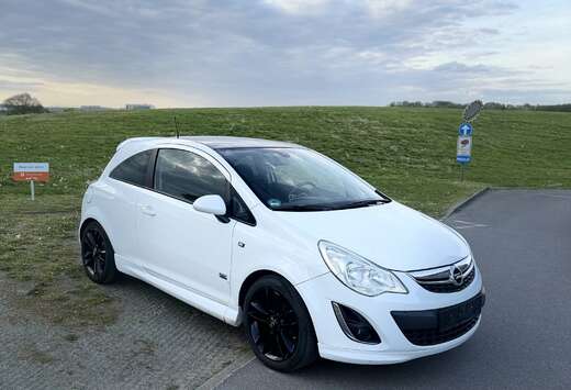 Opel 1.4i Black Edition OPC
