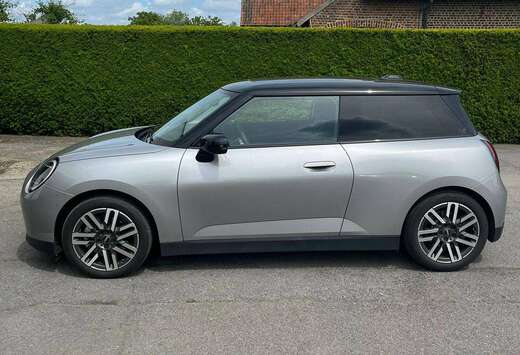MINI e-Mini 54.2 kWh Cooper SE Cooper SE