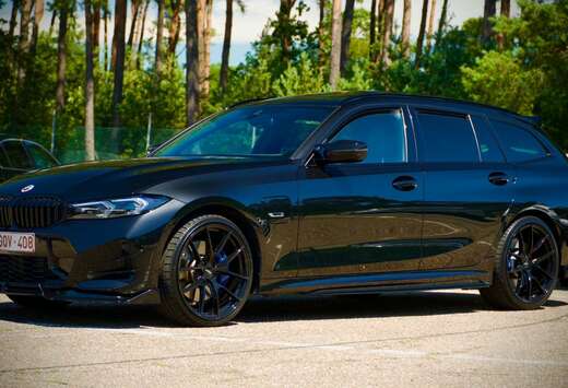 BMW Touring 330e