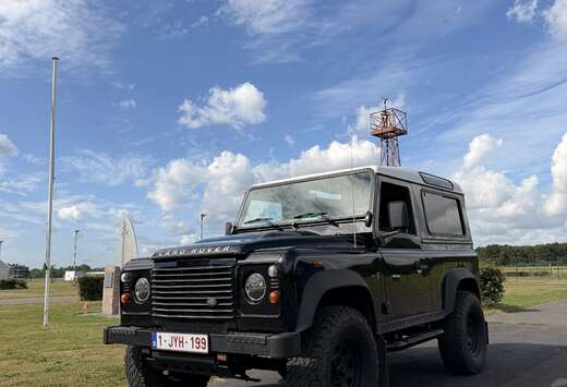 Land Rover 90 Station Wagon S