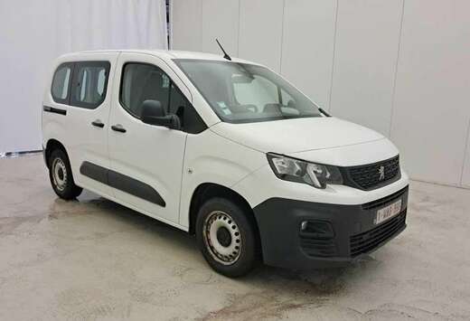 Peugeot 1.6 BlueHDi / € 7430 Netto / Navi / Airco / ...