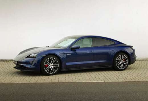 Porsche Taycan 4S