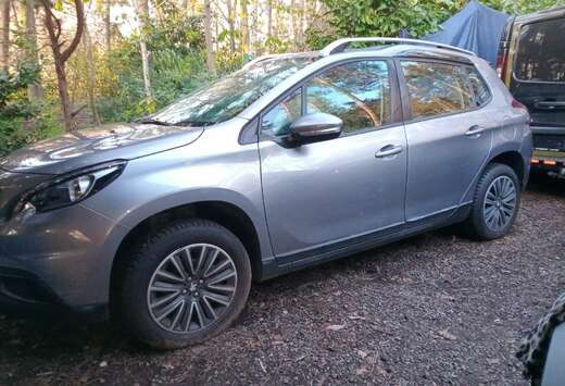 Peugeot 1.2i PureTech Signature S&S (EU6.2)