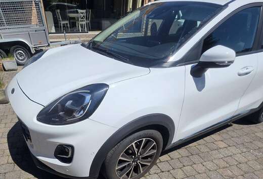 Ford Puma 1.0 EcoBoost mHEV Titanium Design