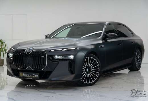 BMW xDrive Individual! FULL OPTIONS! Black pack!