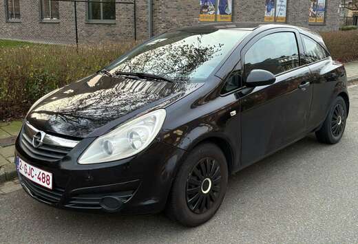 Opel Corsa 1.2i Cosmo