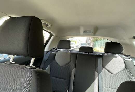 Peugeot 1.6 THP Feline