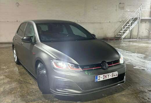 Volkswagen 2.0 TSI Performance DSG