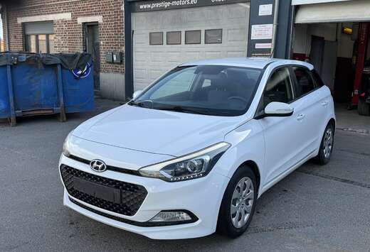Hyundai i20 1.2i prix marchand