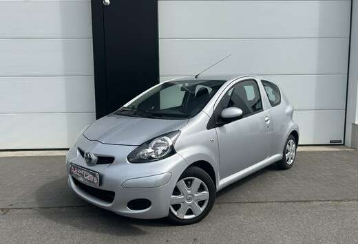 Toyota 1.0i VVT-i Automaat