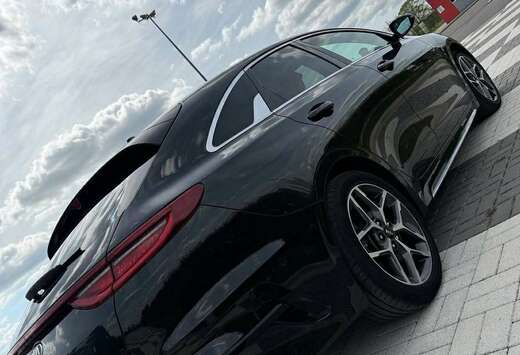 Kia 1.6 CRDi 136 ch ISG DCT7 GT Line Business