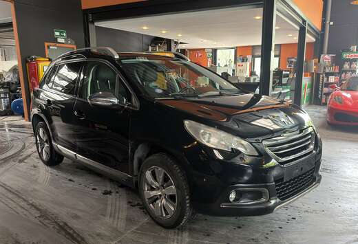 Peugeot 2008 1.2i Allure S/TOIT PANO/AC