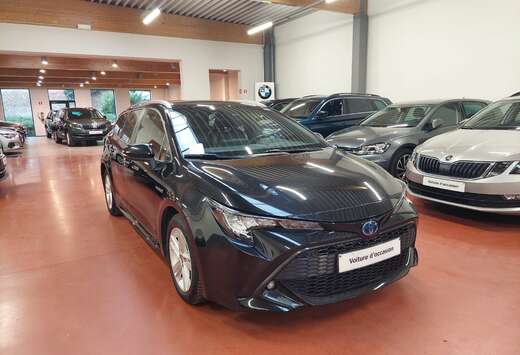 Toyota Touring + Hybrid + CUIR + Dynamic Plus