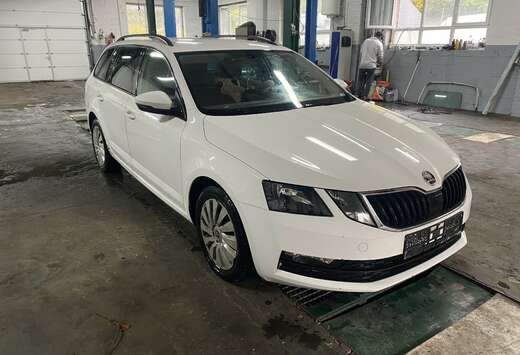Skoda Combi 1.6 TDI DSG Ambition
