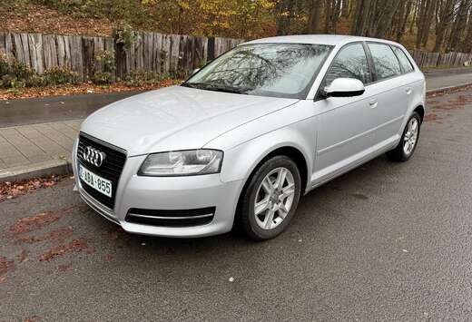Audi A3 Sportback 1.6 TDi Automatique S tronic