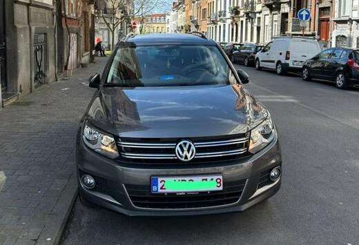 Volkswagen Tiguan 2.0 TSI 4Motion Sport