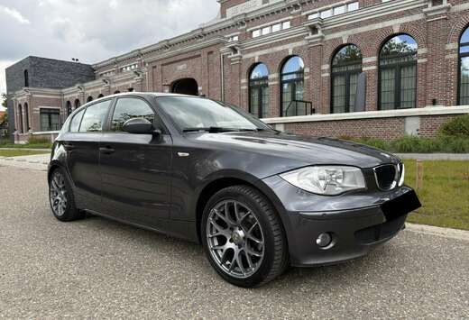 BMW Benzine 5-deurs Carplay 170.000km Zeer Proper