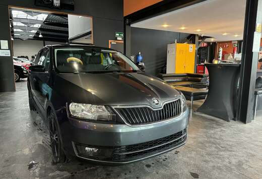 Skoda 1.2 - A/C - MEDIA/TEL - NAVI - CPTR ARR - SIEGE ...