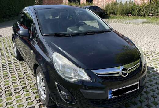 Opel 1.2i Cosmo