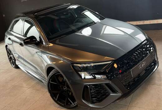 Audi RS3 Sportback 2.5 TFSI Quattro S tronic