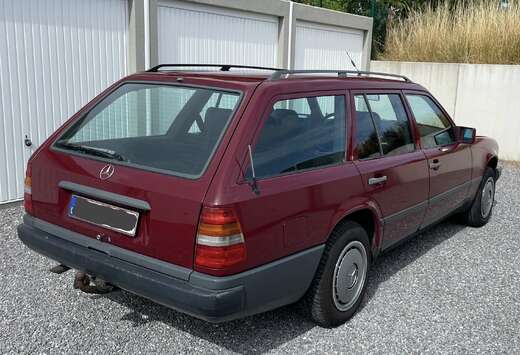 Mercedes-Benz break 200 Td