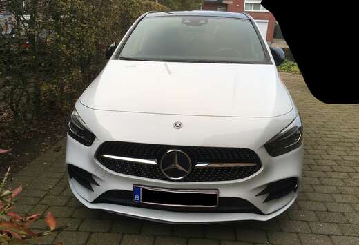 Mercedes-Benz B 180 7G-DCT AMG Line