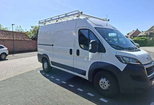 Peugeot 2.2 BlueHDi L2H2 Utility S/S